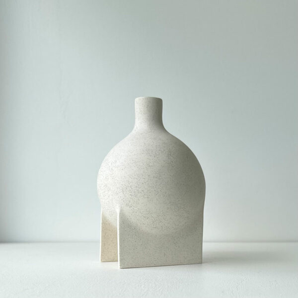Snowsled ceramic vase by Karin Amdal